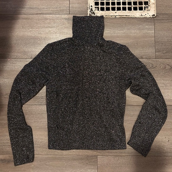 H&M turtleneck - Picture 1 of 2